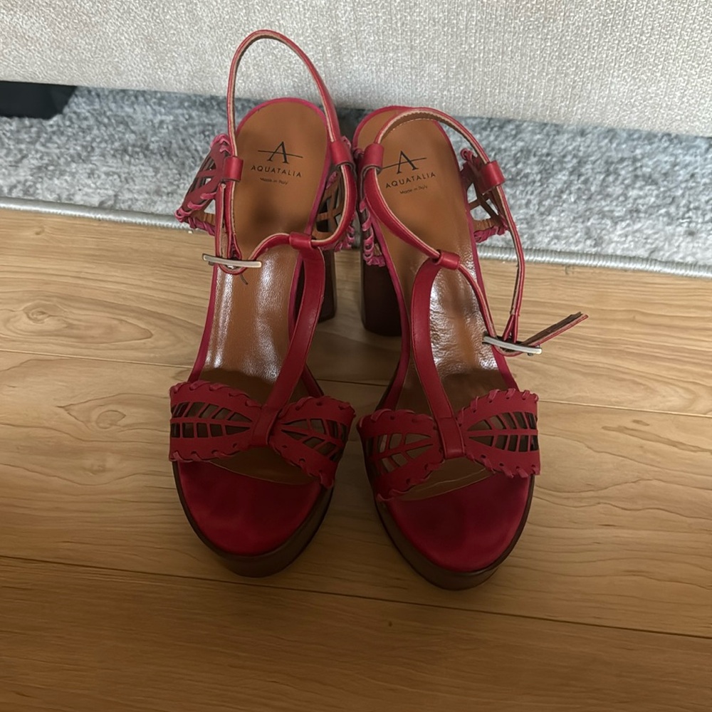 AQUATALIA HEELS